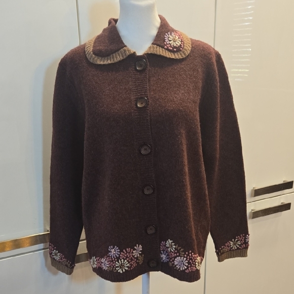 VTG Woolrich Embroidered Floral Wool Cardigan Jacket Sweater Medium - Picture 1 of 13